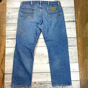 Wrangler George Strait Cowboy Cut Collection Distressed Denim Jeans
